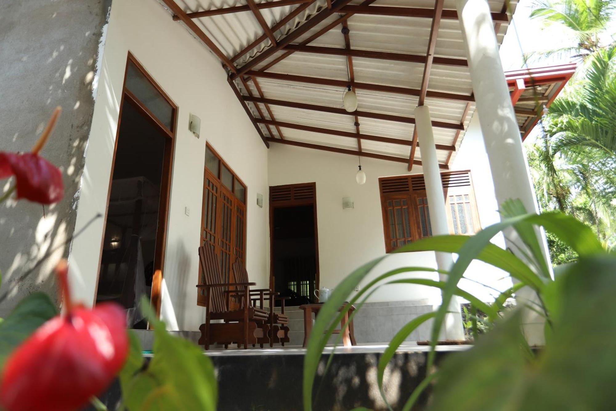 Serene Home Stay Udawalawe Exterior foto
